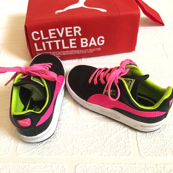 Puma Neon & Black Sneakers - Picture 2 of 5